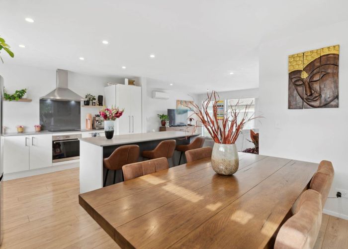 at 18 Lamborn Drive, Papakura, Papakura, Auckland