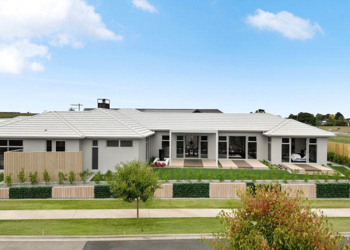  at 187 Cumberland Drive, Flagstaff, Hamilton, Waikato