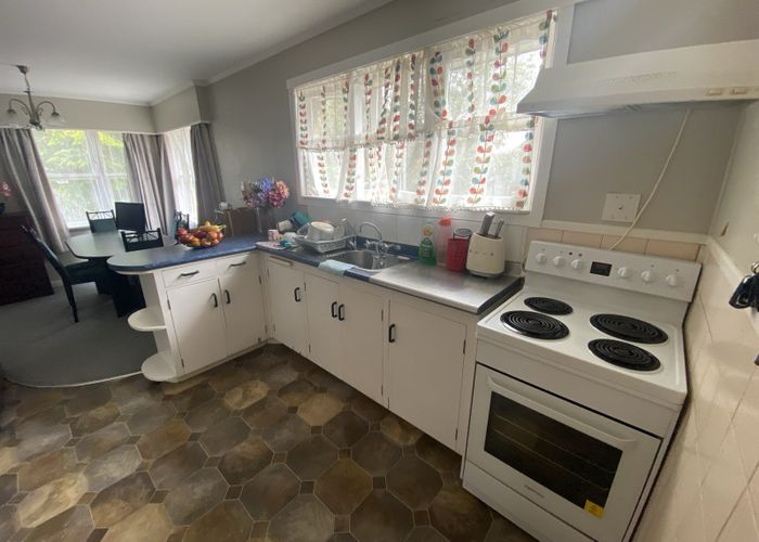  at 12 McCracken Avenue, Hillcrest, Hamilton, Waikato