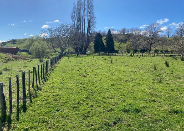  at 42 MIDDLETON RD, Hunua, Hunua