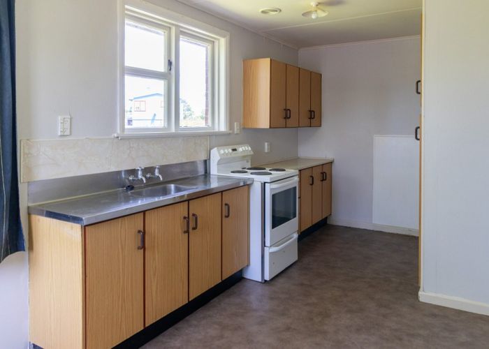  at 65 Lithgow Street, Glengarry, Invercargill