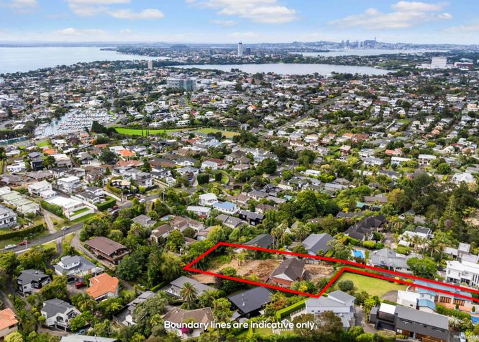  at 28 Parr Terrace, Castor Bay, North Shore City, Auckland