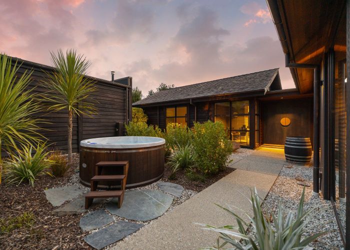  at 7 Reading Court, Jacks Point, Queenstown-Lakes, Otago