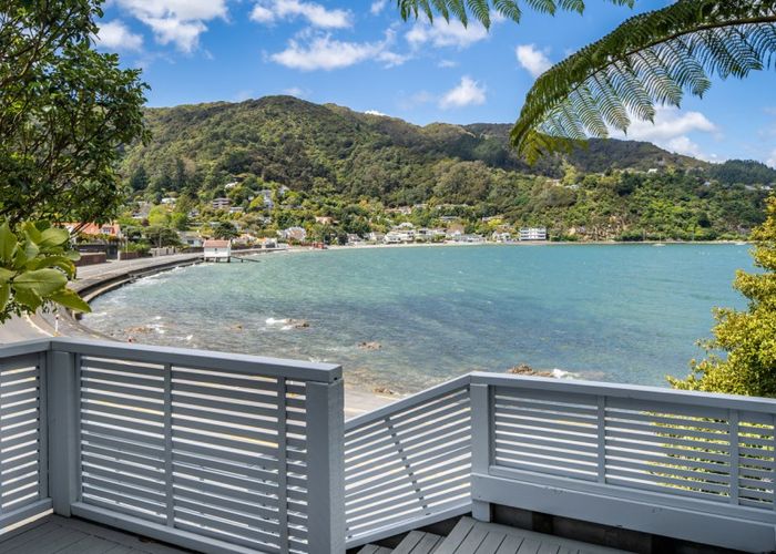  at 202 Marine Drive, Lowry Bay, Lower Hutt