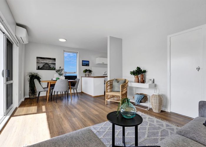  at 38D Breakwater Road, Moturoa, New Plymouth