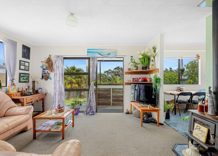  at 27 Foster Crescent, Snells Beach, Snells Beach