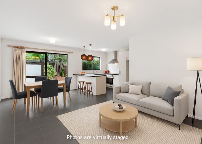  at 2/410 Ellerslie-Panmure Highway, Mount Wellington, Auckland City, Auckland