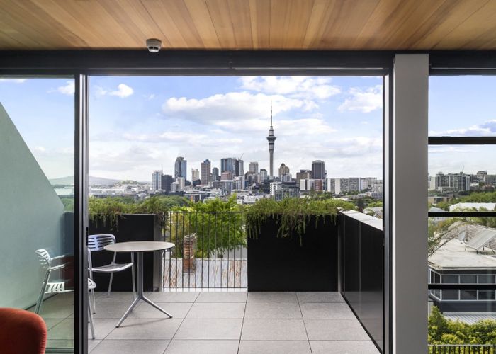  at 2/223 Ponsonby Road, Ponsonby, Auckland City, Auckland