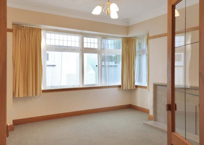  at 22 St Albans Grove, Woburn, Lower Hutt, Wellington