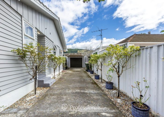  at 9 Matuku Street, Heretaunga, Upper Hutt, Wellington