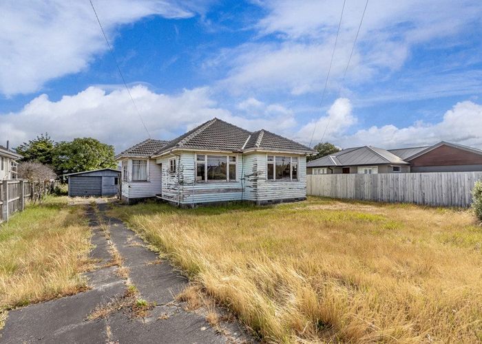  at 7 Cossar Street, Burwood, Christchurch