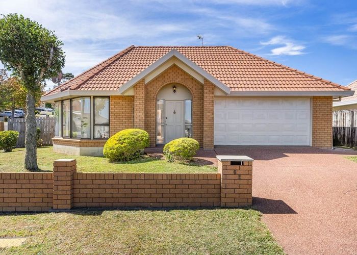  at 1/62 Alicia Road, Somerville, Auckland