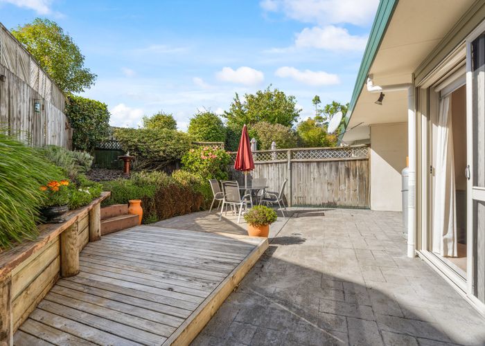  at 16 Palmgreen Court, Stanmore Bay, Whangaparaoa