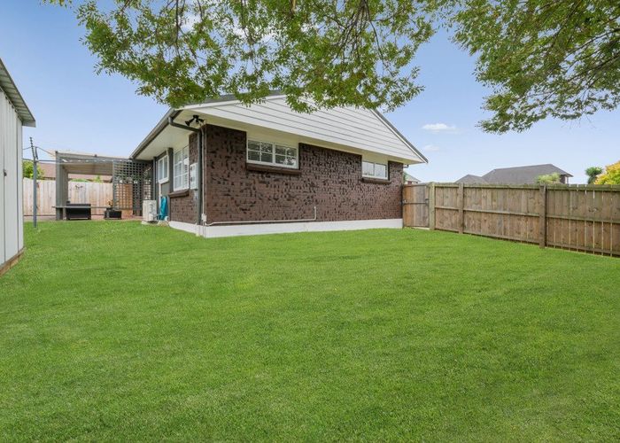  at 1/22 Millhouse Drive, Northpark, Manukau City, Auckland