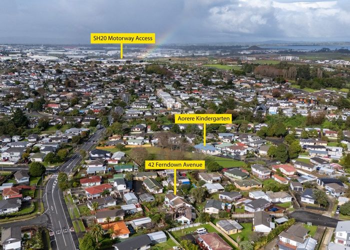  at 42 Ferndown Avenue, Papatoetoe, Manukau City, Auckland