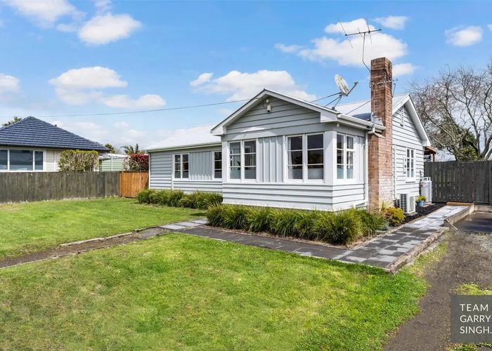  at 9 Buchanan Road, Papakura