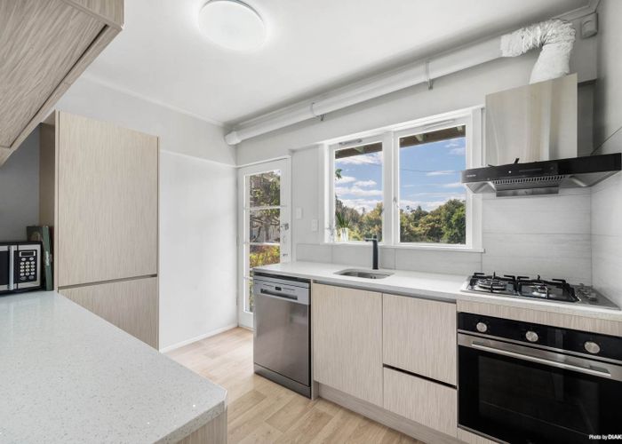  at 3/18 Fowler Street, Northcote, Auckland