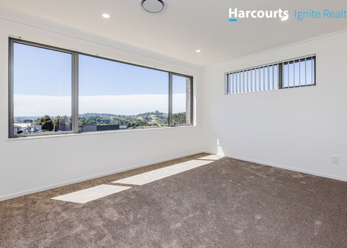  at 5 Bremner Ridge Street, Flat Bush, Auckland