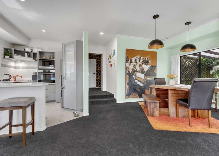  at 4 MacArthur Mews, Rototuna, Hamilton, Waikato