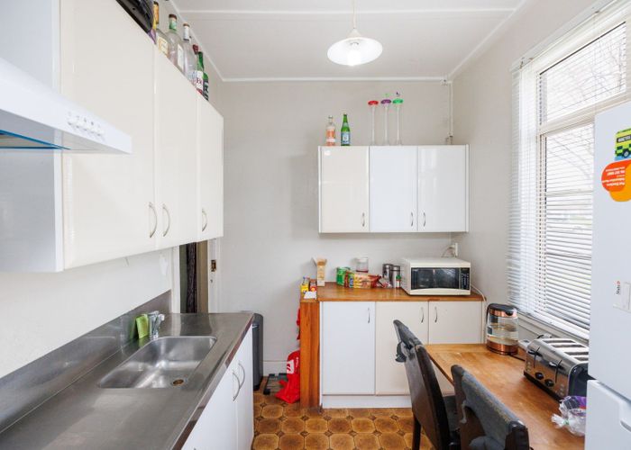  at 111 Victoria Avenue, Hokowhitu, Palmerston North, Manawatu / Whanganui