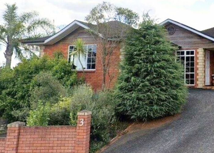  at 3 Jefferson Heights, Western Heights, Hamilton