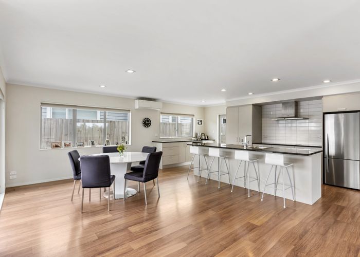  at 135 Vipond Road, Stanmore Bay, Whangaparaoa