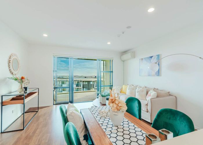  at 301/46 Rosedale Road, Pinehill, North Shore City, Auckland