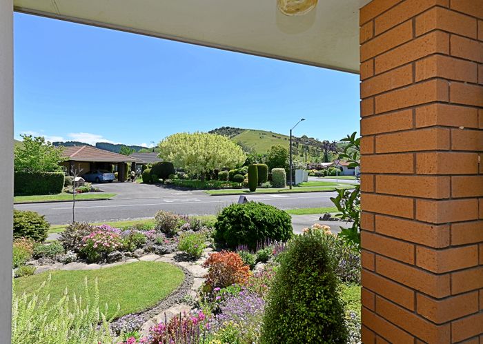  at 72 Hetley Crescent, Taradale, Napier
