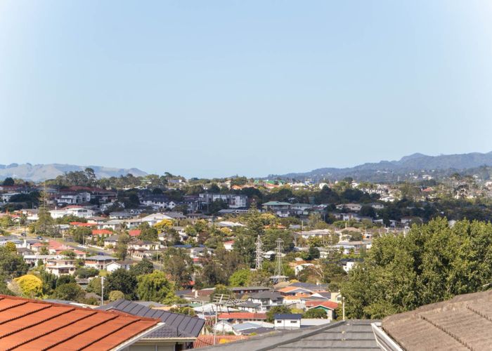  at 9B John Davis Road, Mount Roskill, Auckland