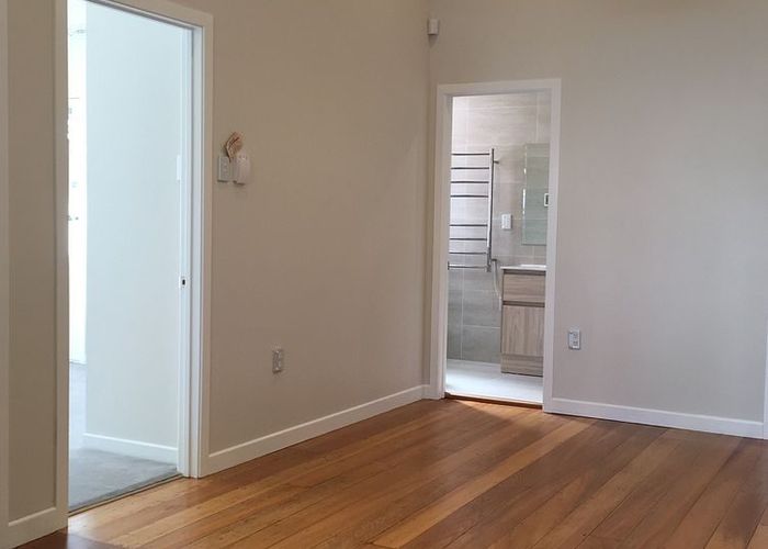  at 2/5 Birdwood Crescent, Parnell, Auckland City, Auckland