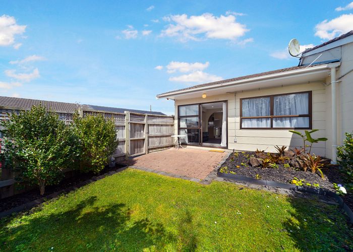  at 14/85 Edmonton Road, Henderson, Waitakere City, Auckland