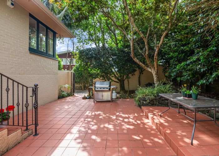  at 71 Landscape Road, Mount Eden, Auckland