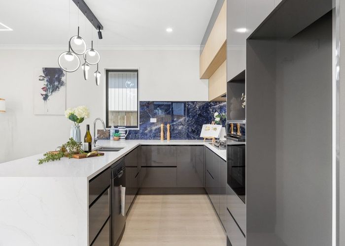  at 8 Bannockburn Road, Opaheke, Papakura, Auckland