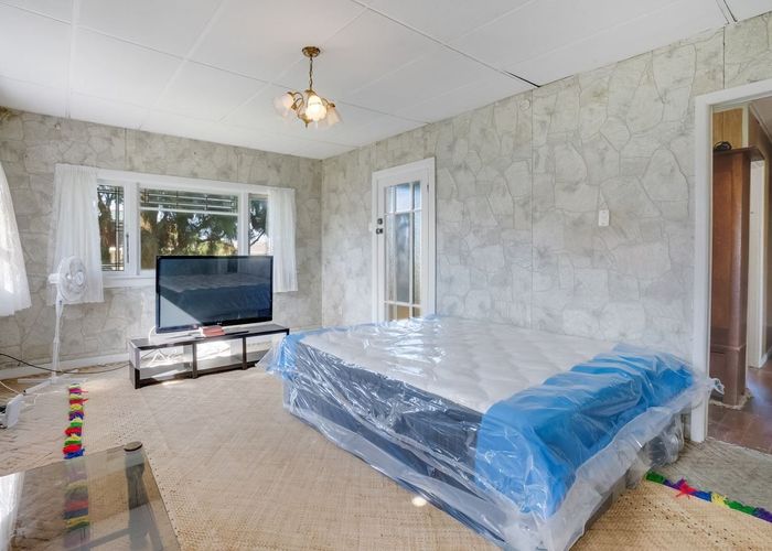  at 43 Hutton Street, Otahuhu, Auckland