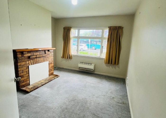  at 733 Ferry Road, Woolston, Christchurch City, Canterbury