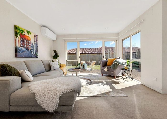  at 3 Glencullen Place, Dannemora, Auckland