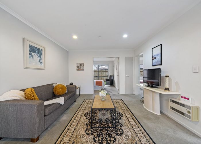  at 56/42 Main Road, Tawa, Wellington