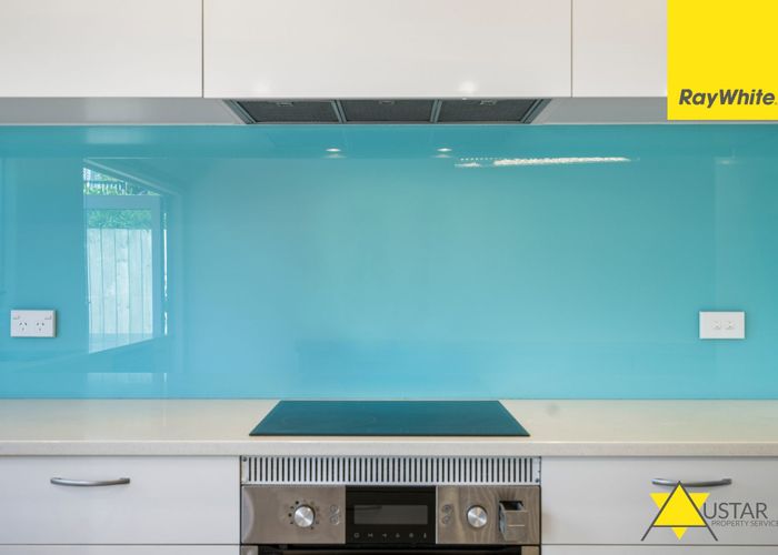  at 5 Nandana Drive, Glen Eden, Auckland