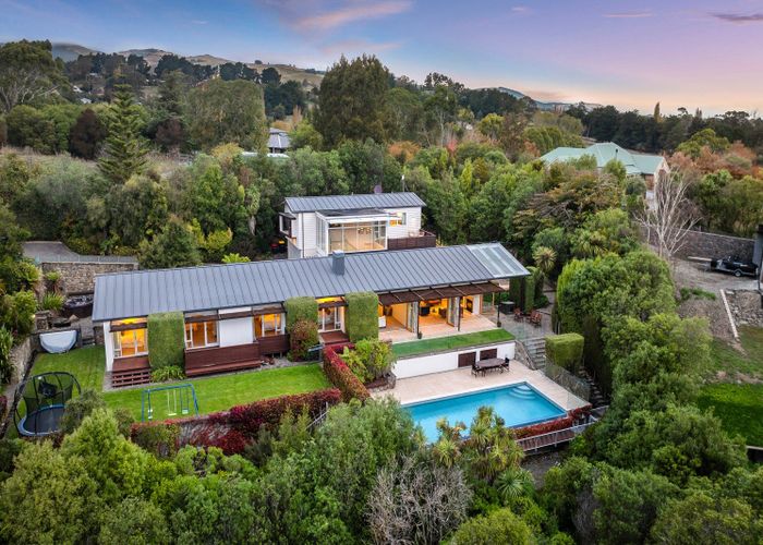  at 25 Hyndhope Road, Kennedys Bush, Christchurch
