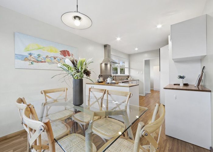  at 5 Neave Place, Hillmorton, Christchurch