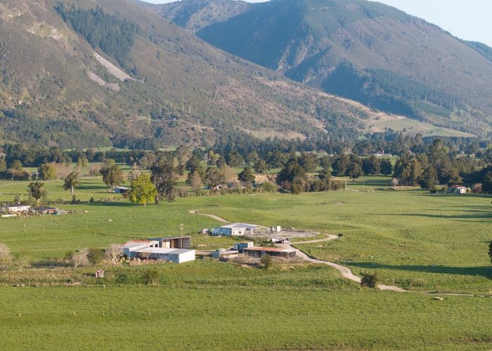  at 254 East Takaka Road, Takaka, Tasman, Nelson / Tasman