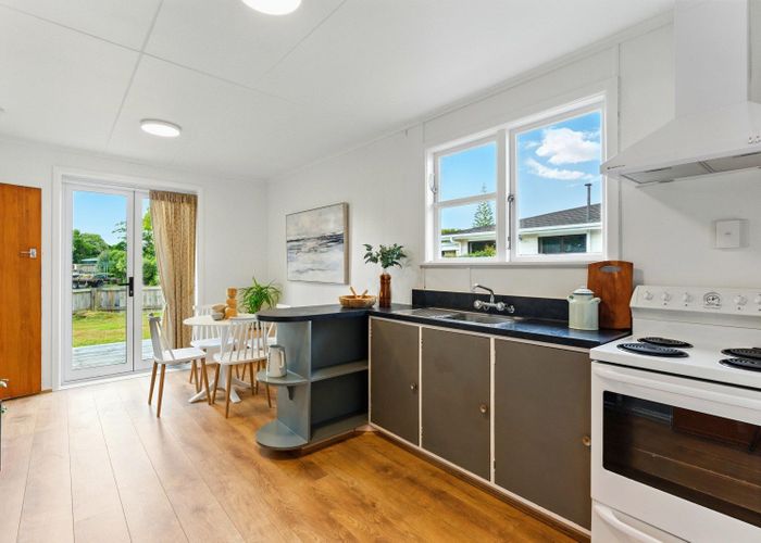  at 12 Denbigh Place, Awapuni, Palmerston North