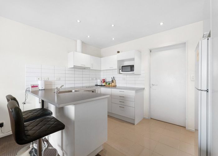  at E14/71 Spencer Road, Oteha, North Shore City, Auckland