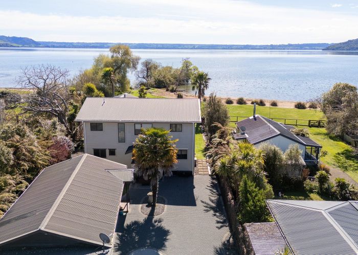  at 10A Cooper Avenue, Holdens Bay, Rotorua, Bay Of Plenty