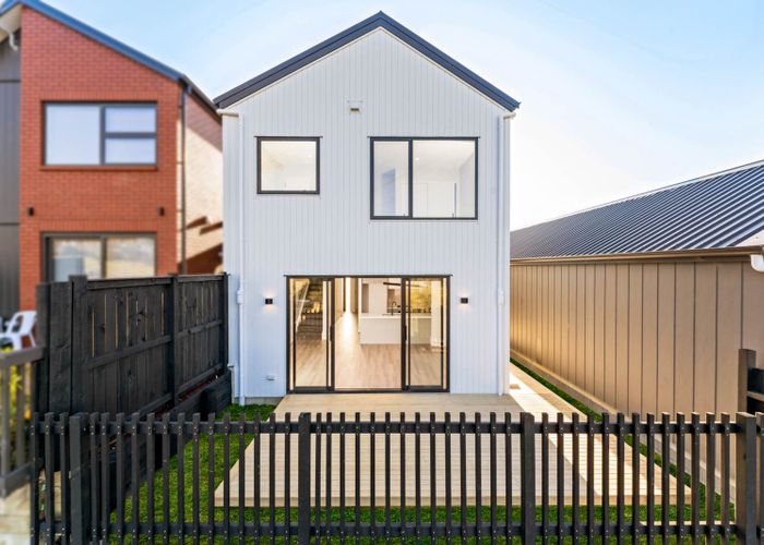  at 51 Puhikawa Street, Massey, Waitakere City, Auckland