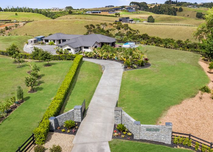  at 321D Runciman Road, Pukekohe