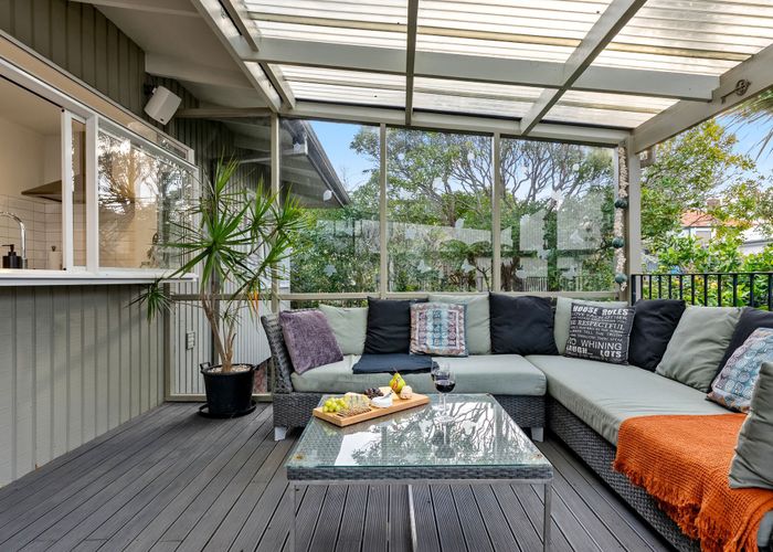  at 21 Hastings Road, Mairangi Bay, North Shore City, Auckland