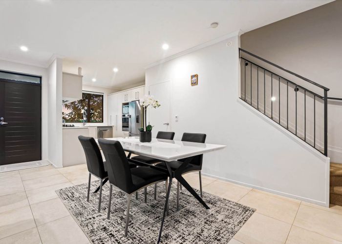  at 31 Haddington Drive, Flat Bush, Manukau City, Auckland