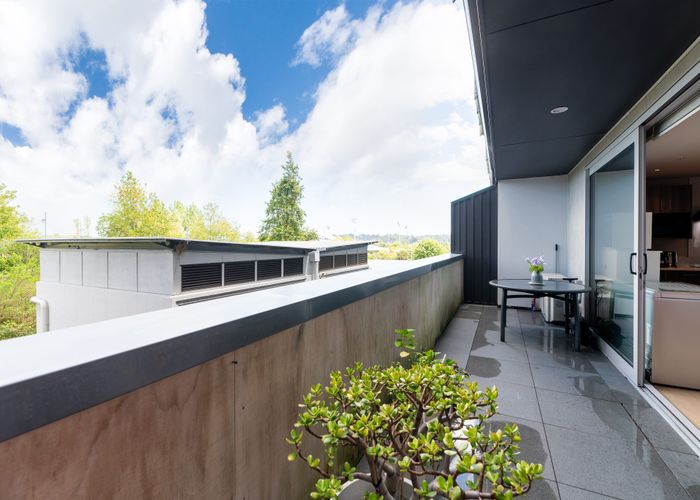  at 106/25 Don Mckinnon Drive, Albany, North Shore City, Auckland