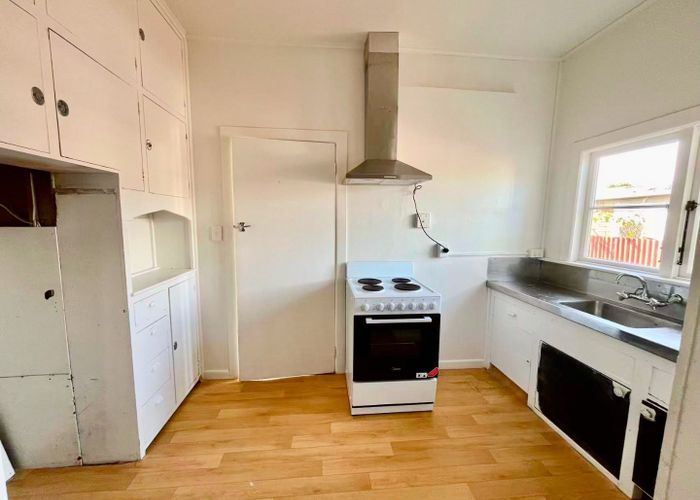  at 33 Dunnotar Road, Papatoetoe, Manukau City, Auckland